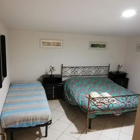 Leopardi Apartment *